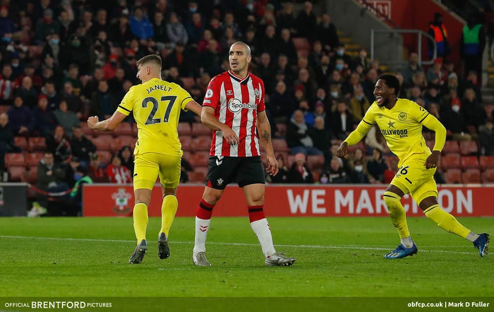 Southampton 4 Brentford 1 – Post-Match Podcast From the Stands